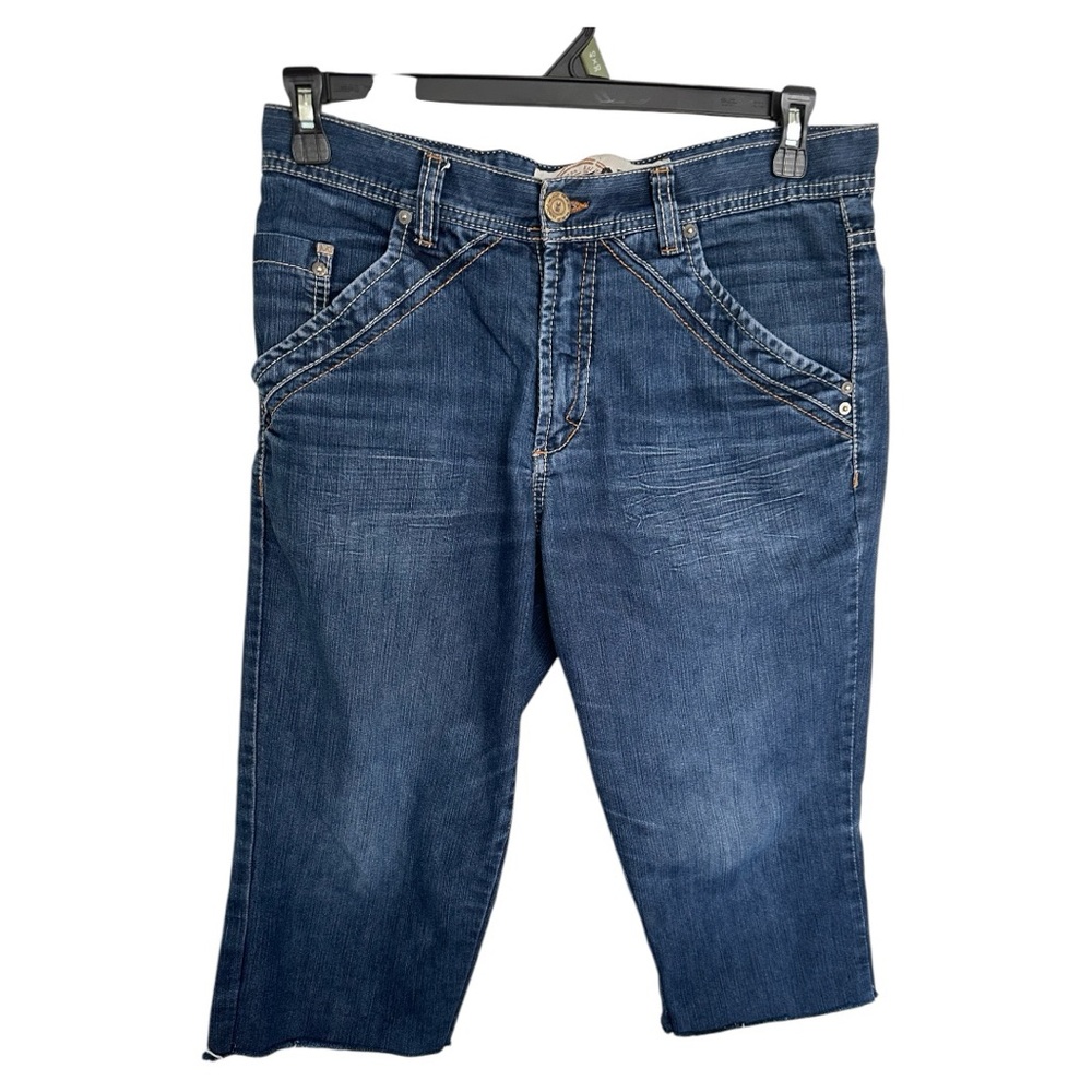 KAZ Blue Jean Shorts with Faded Denim and Relaxed Fit size 32